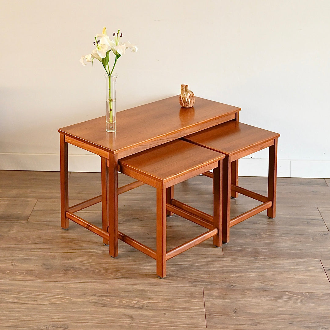 Parker Teak Nesting Table Trio Coffee Side Tables