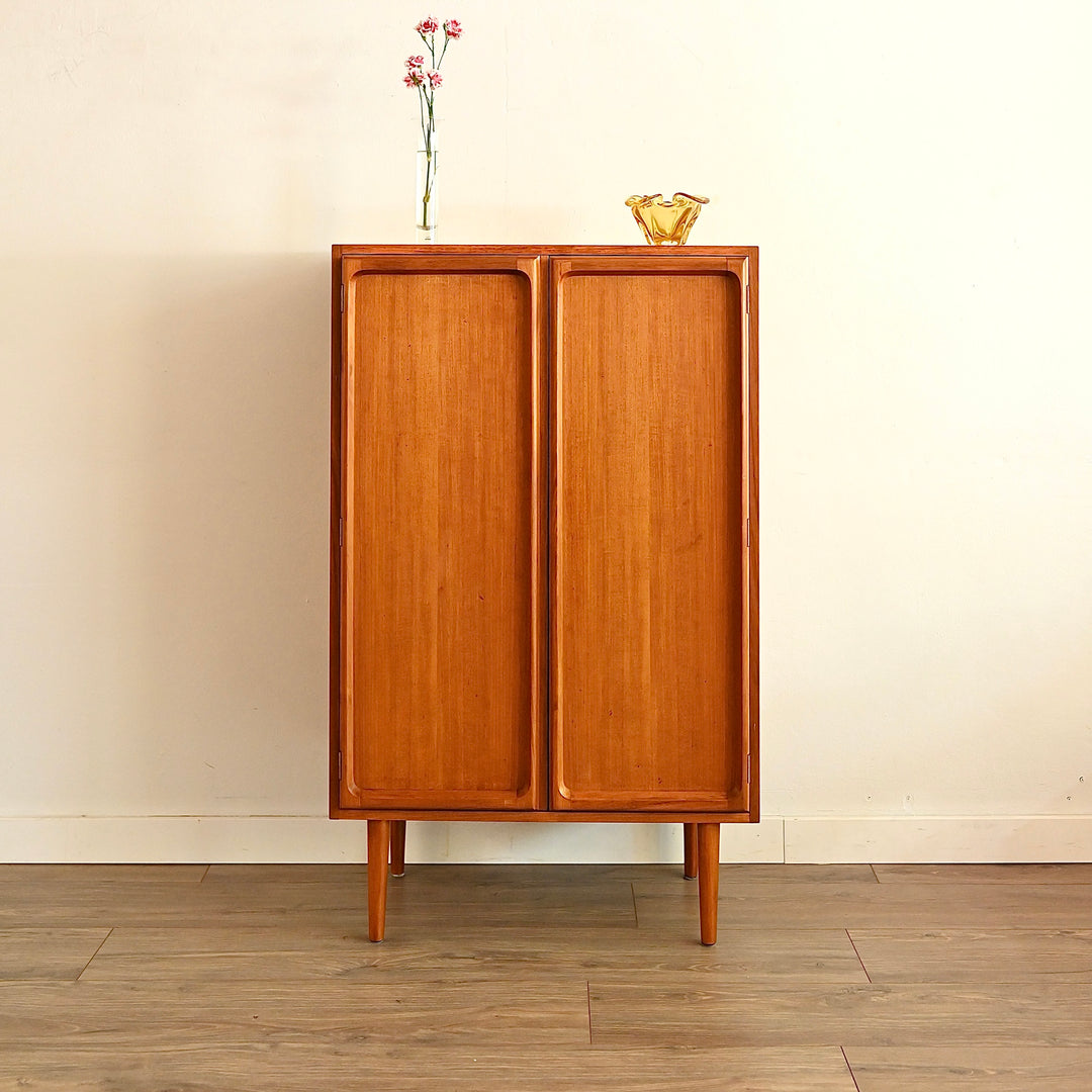 Mid Century Teak Sideboard Cabinet LP HIFI Cabinet by Chiswell