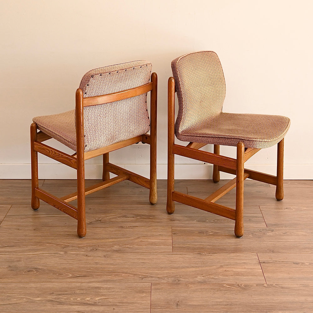 Mid Century Vintage Oak Extendable Dining Table and Chairs