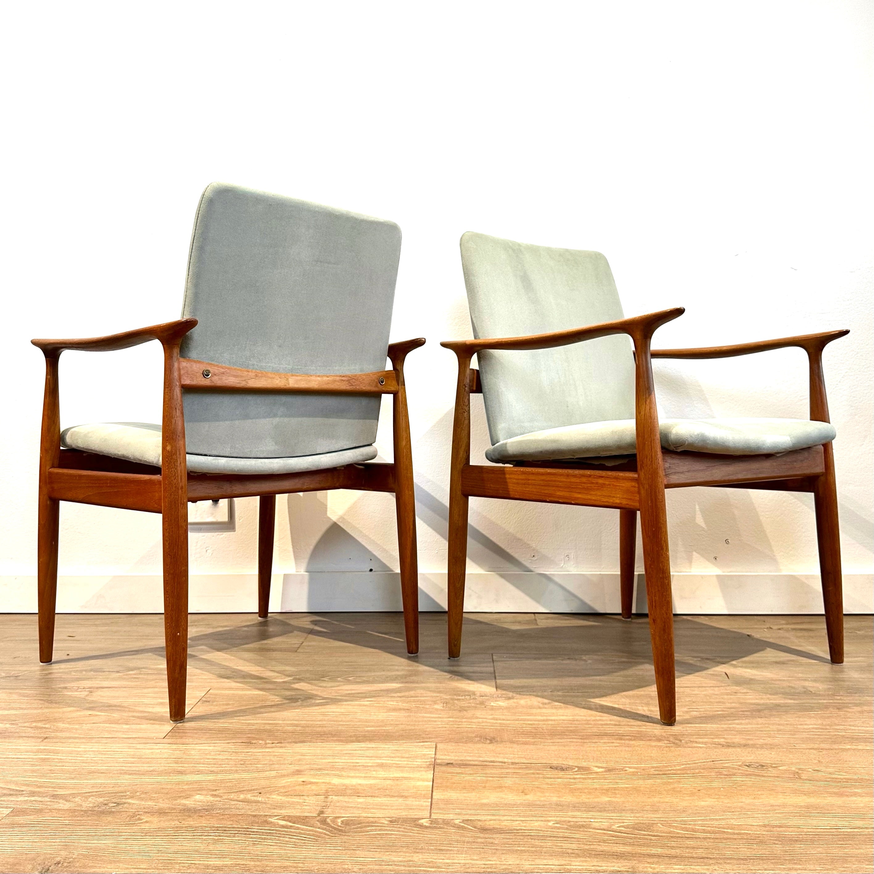 Mid Century Parker Carver Chairs