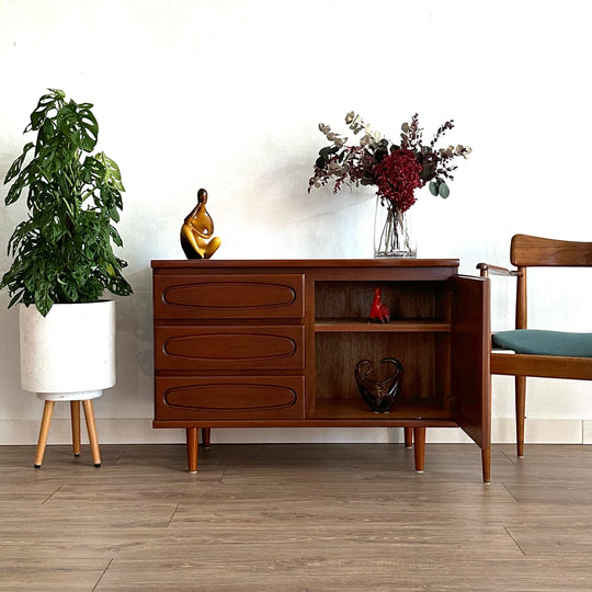 Mid Century Sideboard LP Record Cabinet by Noblett
(with drawers)