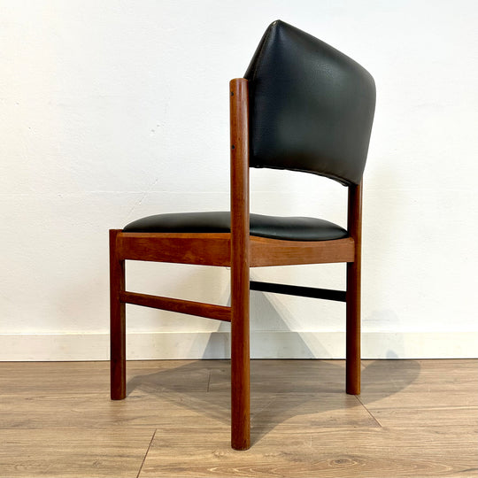 6x Mid Century Parker Teak and Leather Dining Chairs