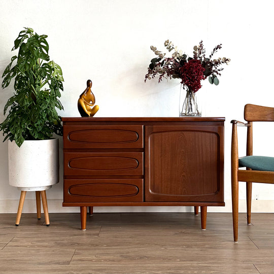 Mid Century Sideboard LP Record Cabinet by Noblett
(with drawers)