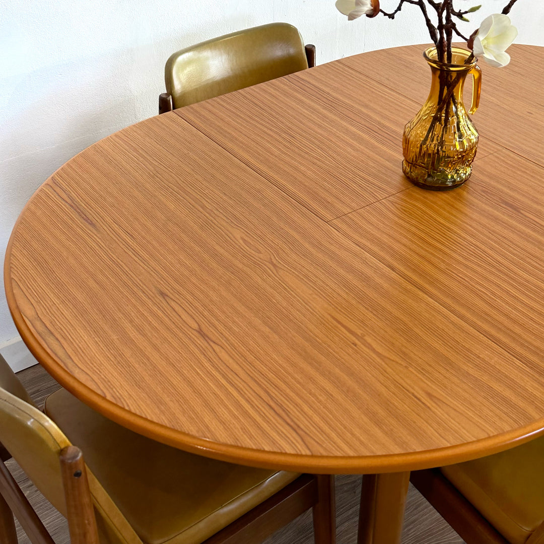 Mid Century Round Extendable Dining Kitchen Table by CRO