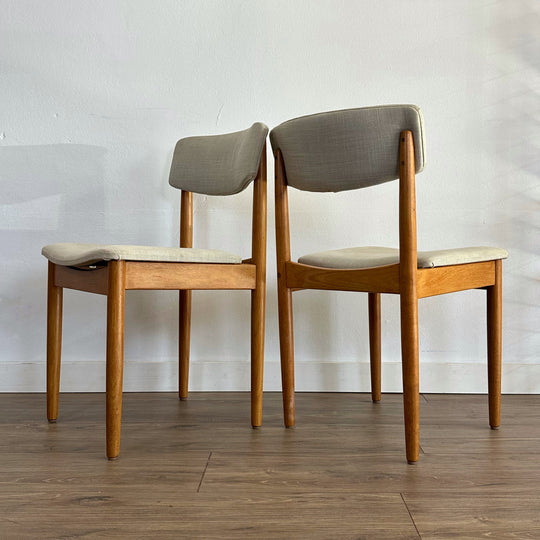 4 x Mid Century Teak Beige Upholstery Dining Chairs by Chiswell