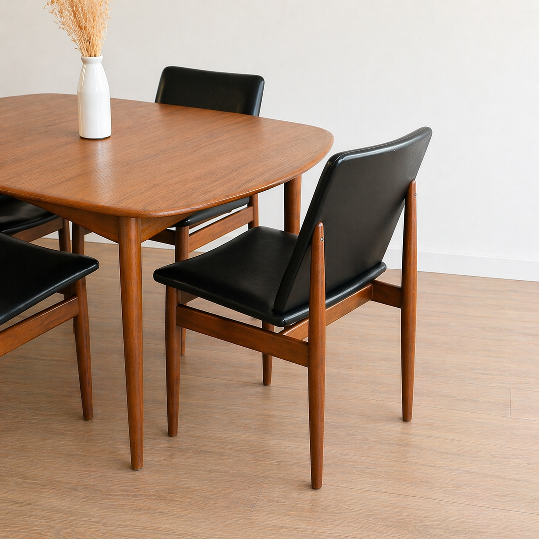 [PRE-ORDER – 20% DEPOSIT] 4x Parker Teak Mid Century 'Ballarat' Dining Chairs