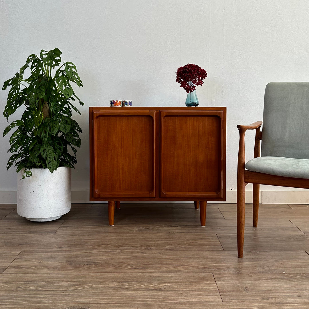 Mid Century Teak Sideboard Display LP Record Cabinet by Chiswell