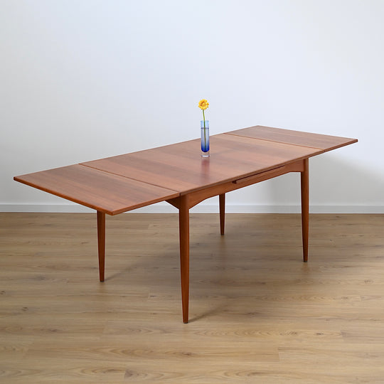 Parker Mid Century Teak Nordic Extendable Dining Table