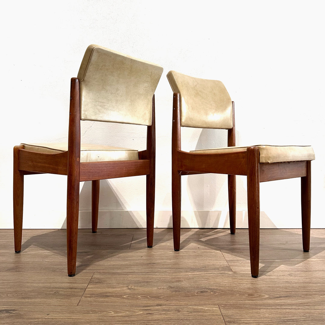 10x Mid Century Teak Dining Chairs by Chiswell