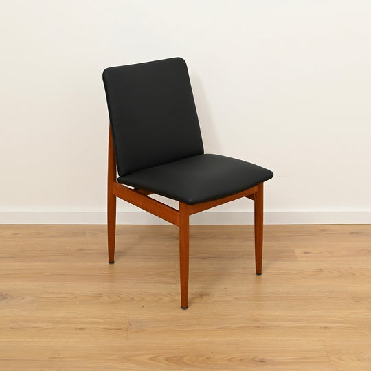 6x Parker Teak Mid Century 'Ballarat' Dining Chairs with Black Leather Upholstery