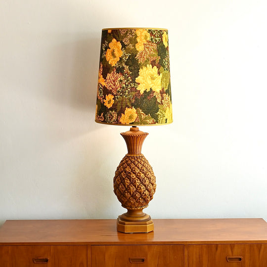 Retro 1970s Ceramic Pineapple Table Lamp