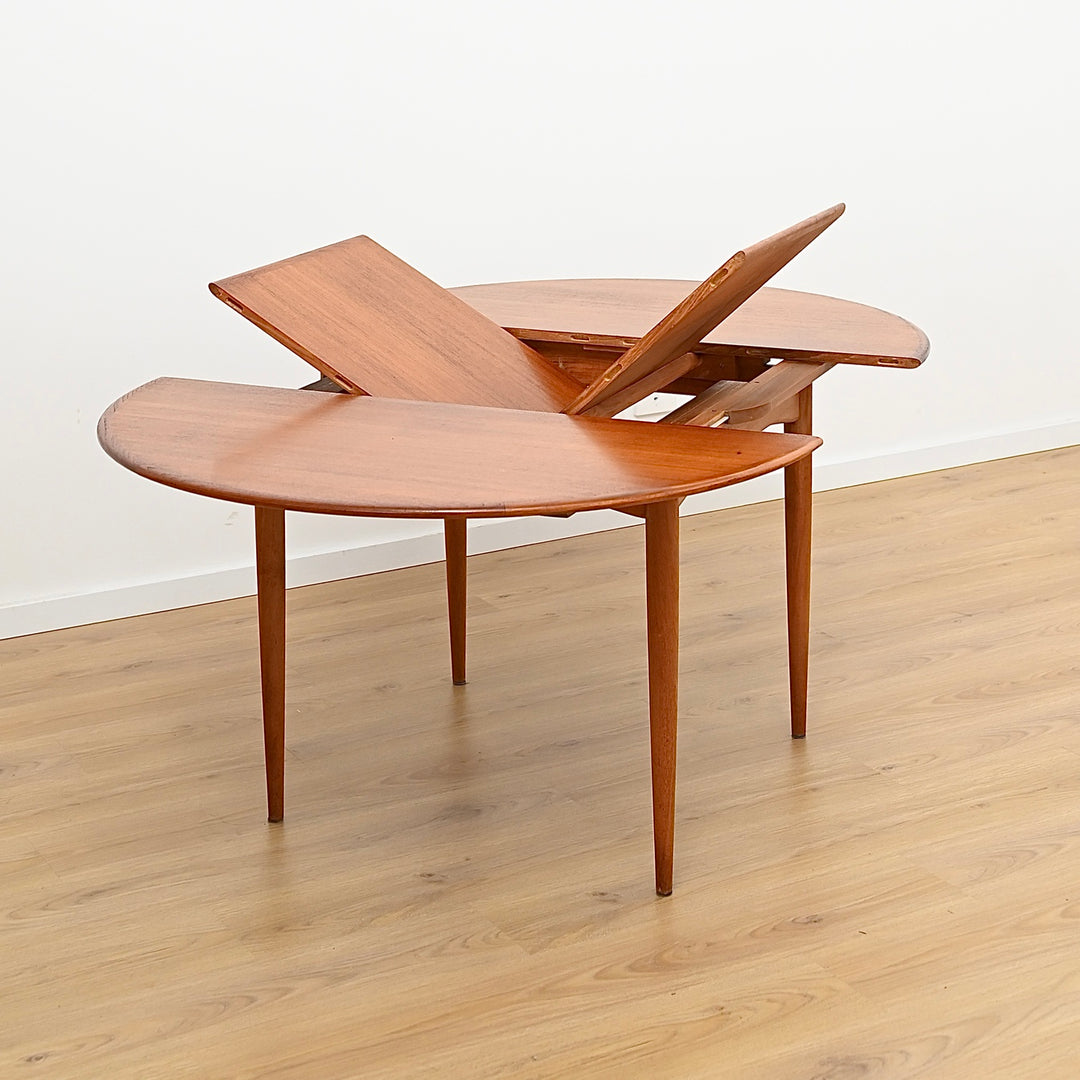 Parker Teak Round Extendable Dining Table