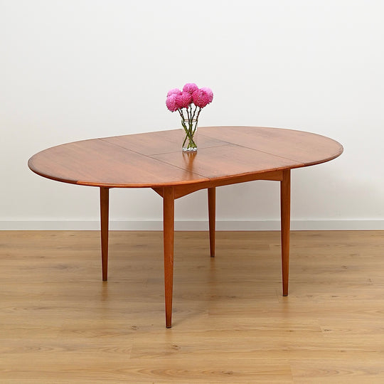 Parker Teak Round Extendable Dining Table
