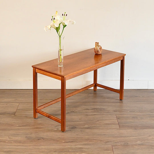 Parker Teak Nesting Table Trio Coffee Side Tables