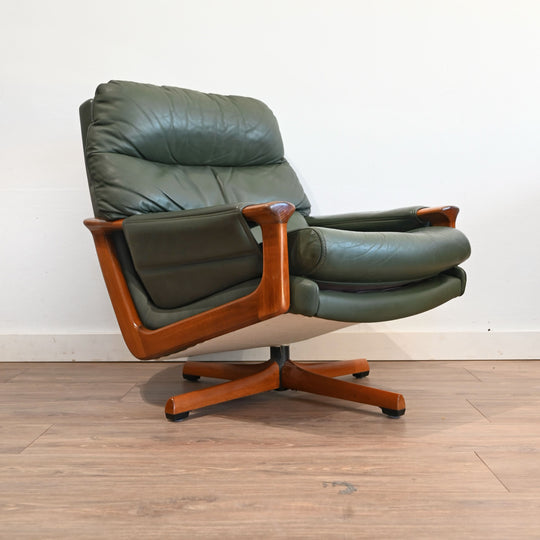 Mid Century Retro Tessa T21 Swivel Armchair and Ottoman