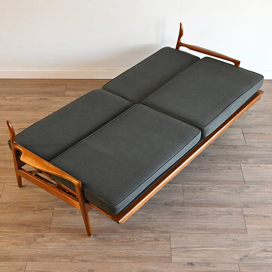 Mid Century Fler Narvik Lounge Daybed