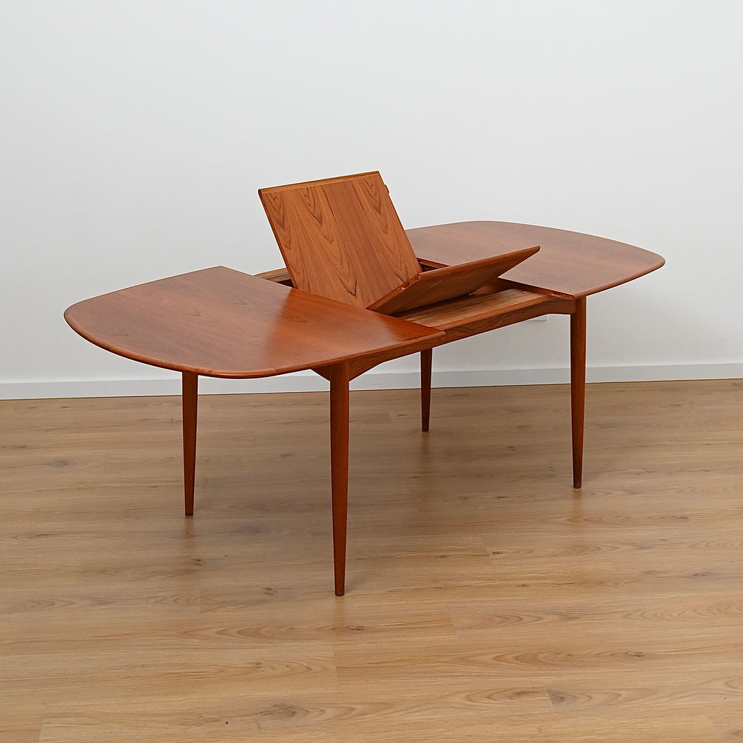 Parker Teak Elliptical D end Extendable Dining Table