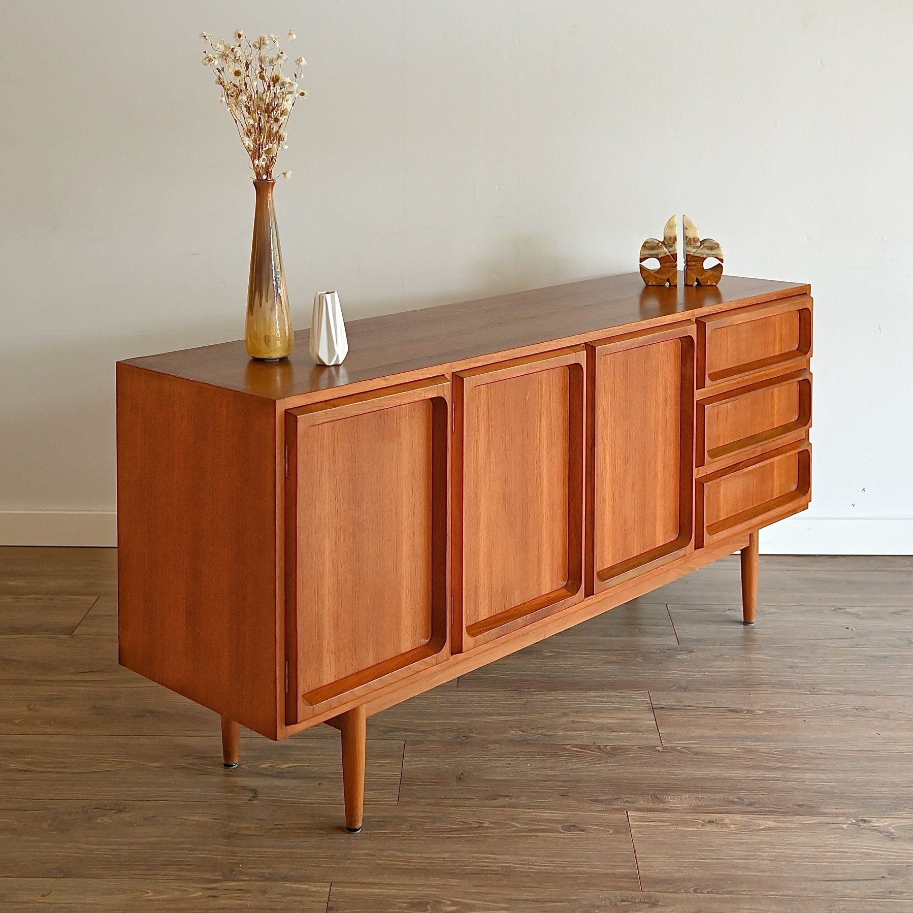 PRE-ORDER – 20% DEPOSIT] Mid Century Teak Sideboard 'Koben' by