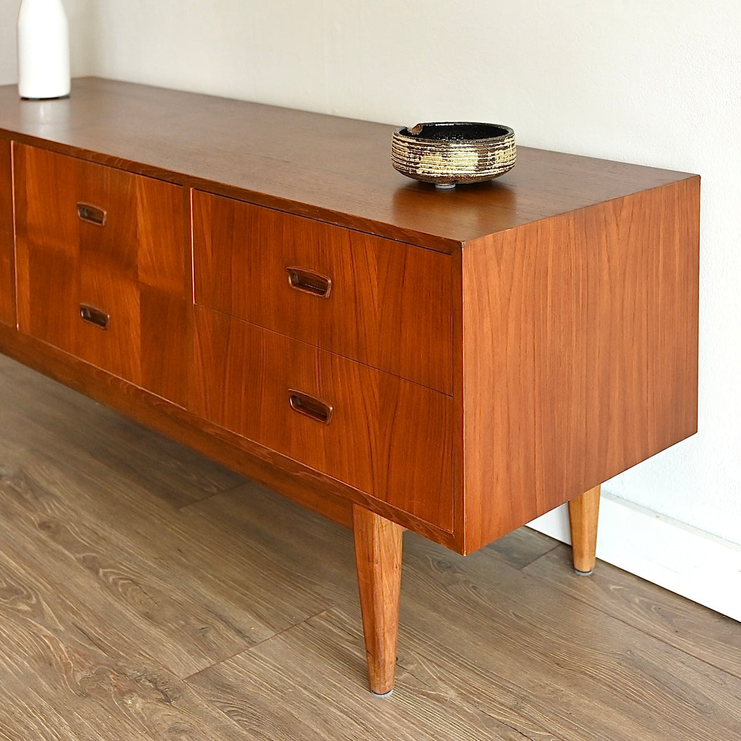 Mid Century Teak Sideboard Dresser Drawers Low Boy Entertainment Unit