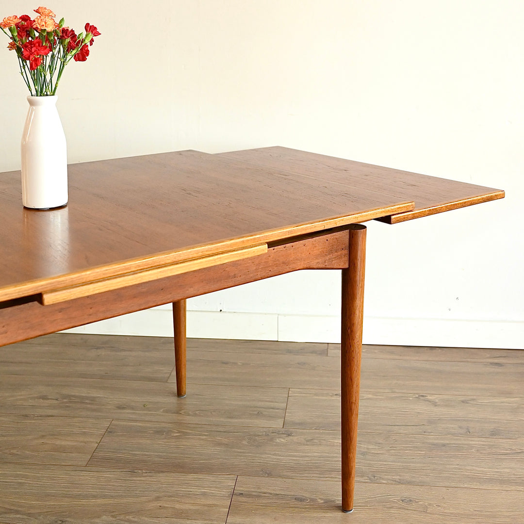 Parker Mid Century Teak Nordic Extendable Dining Table
