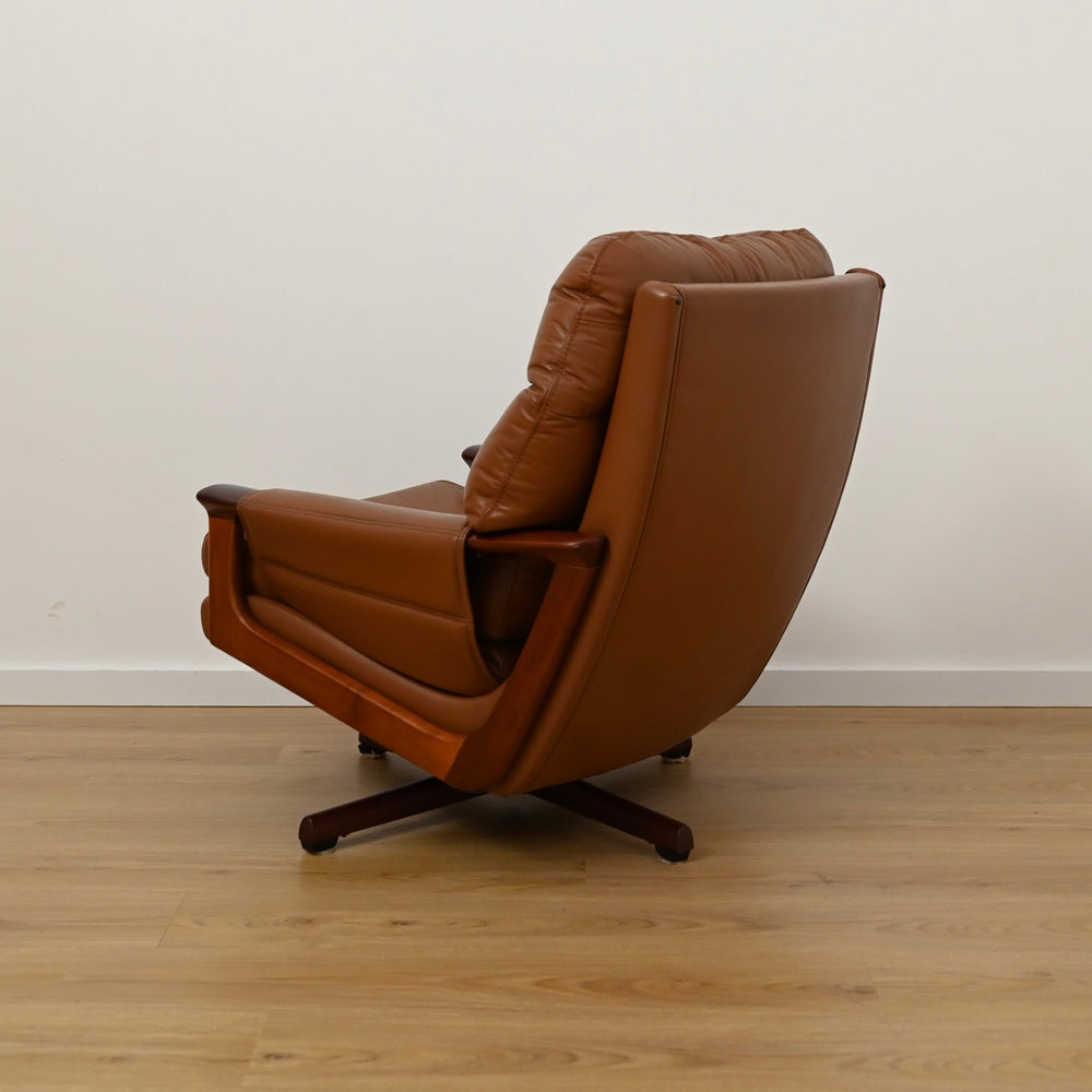 Tessa T21 Tan Leather Lounge Suite by Fred Lowen with Swivel Armchair