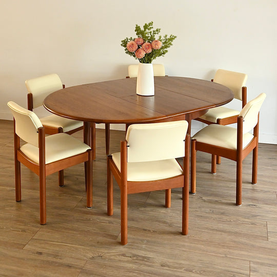 Mid Century Teak Round Extendable Dining Table by McIntosh (Scotland)