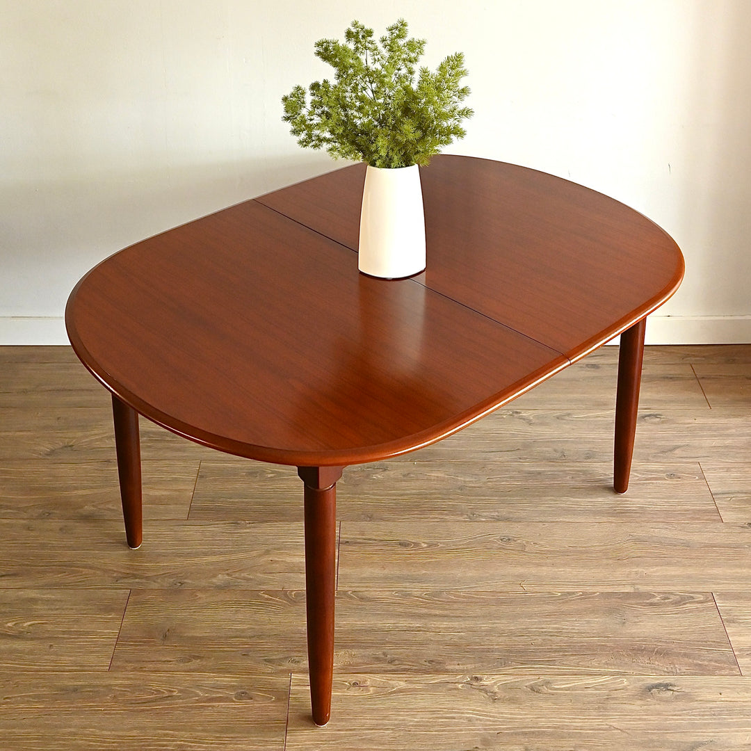 Mid Century CRO Dining Setting Table and Chairs