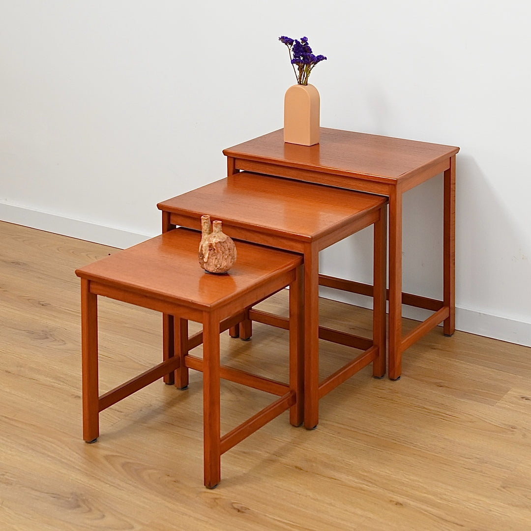 Parker Teak Nesting Table Trio Coffee Side Tables