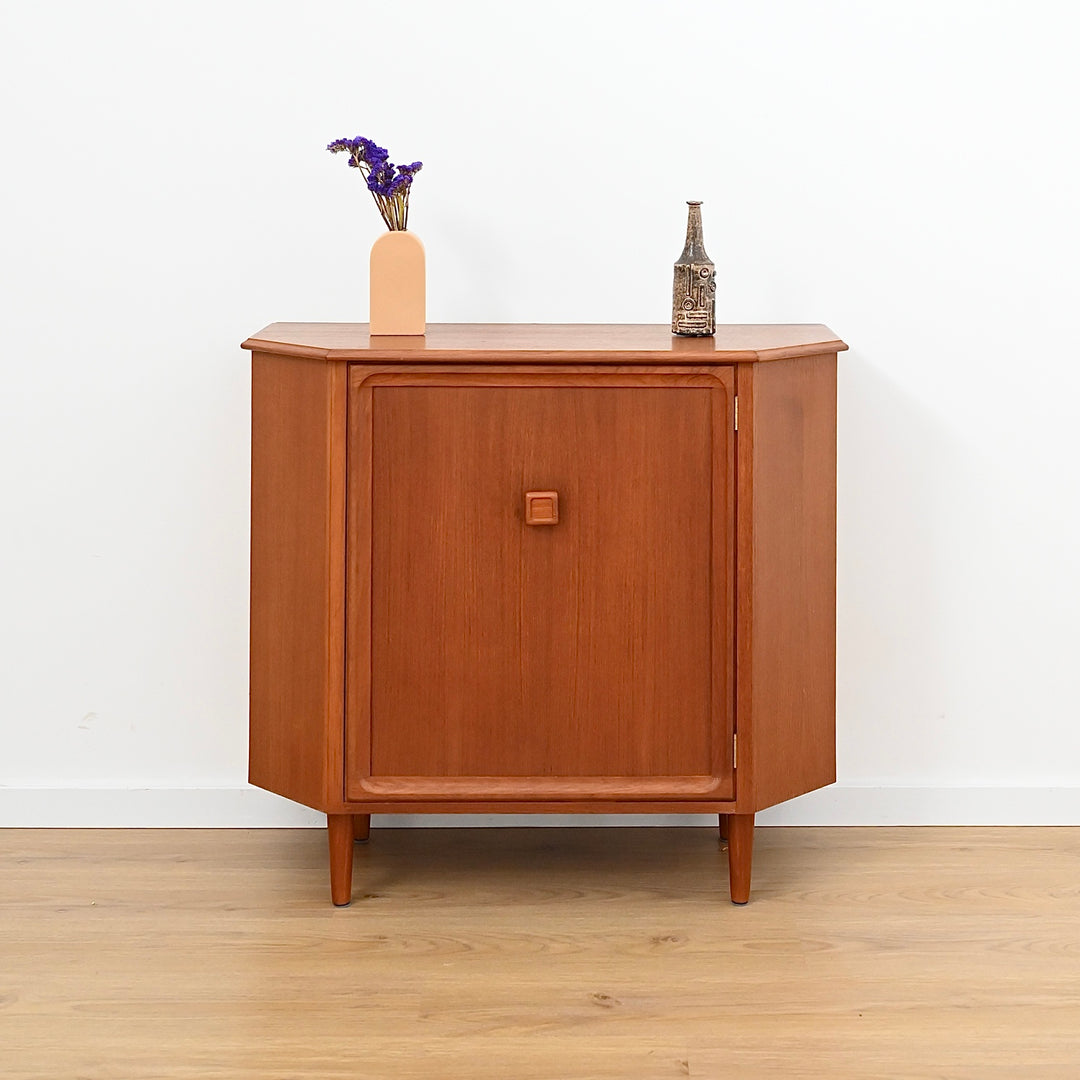 Parker Teak Mid Century Sideboard Console Hallway Cabinet