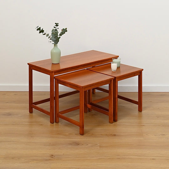 Parker Teak Nesting Table Trio Coffee Side Tables