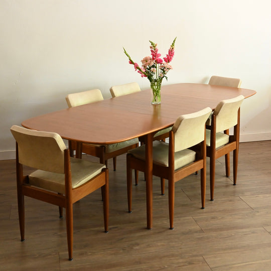 6x Mid Century Cream Vinyl Dining Chairs by Chiswell