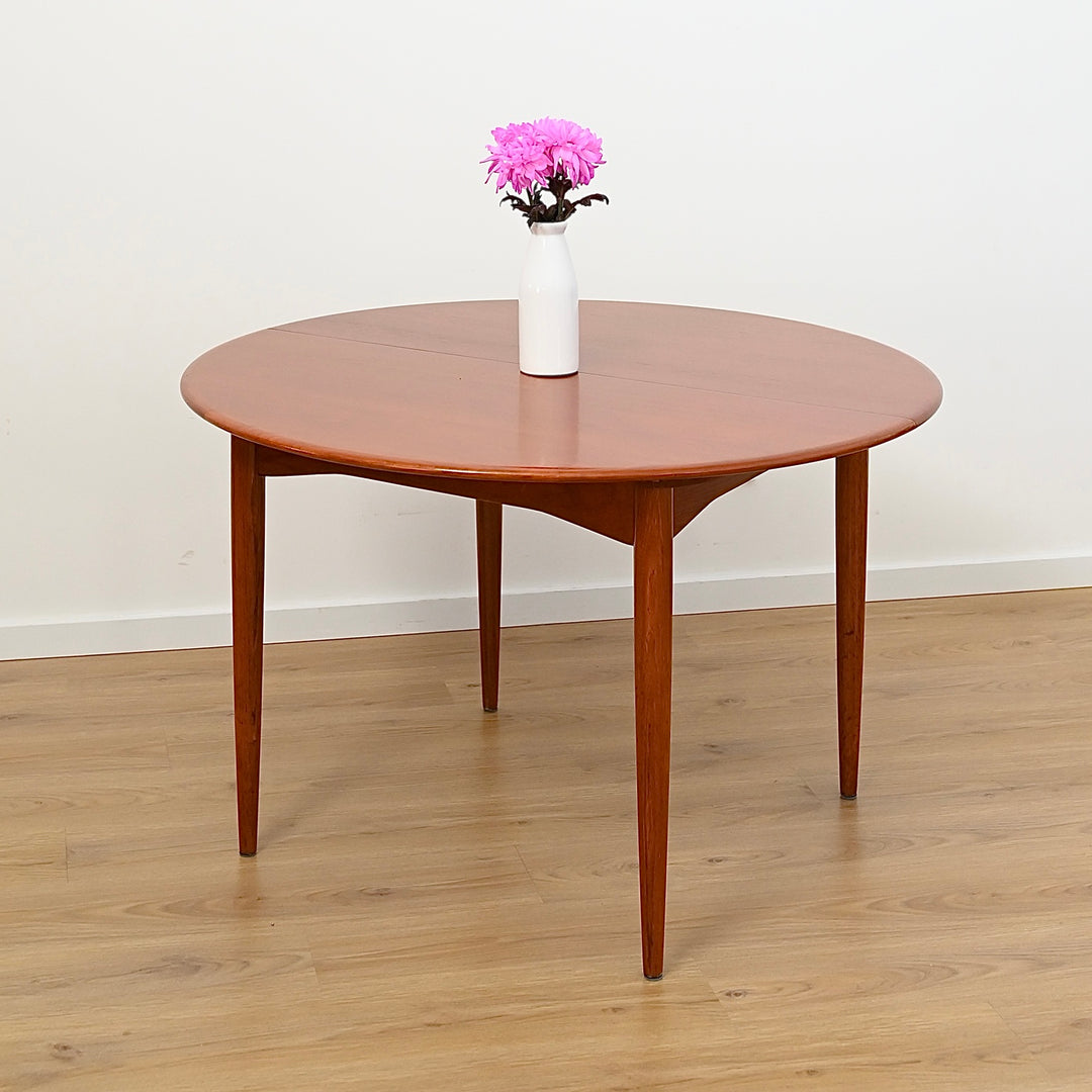 Parker Teak Round Extendable Dining Table
