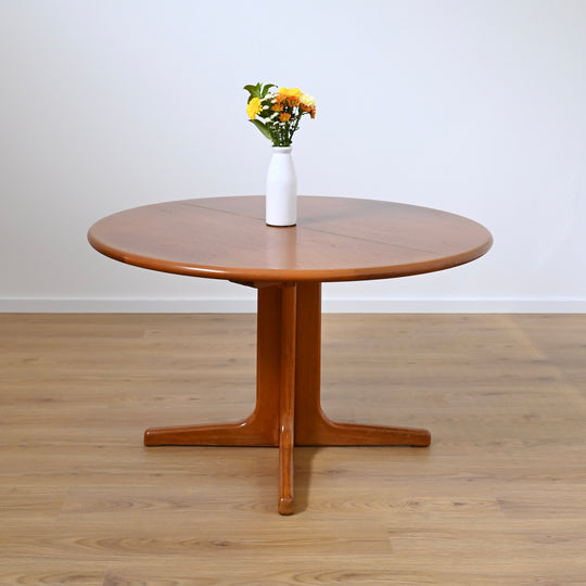 Mid Century Teak Extendable Round Dining Table