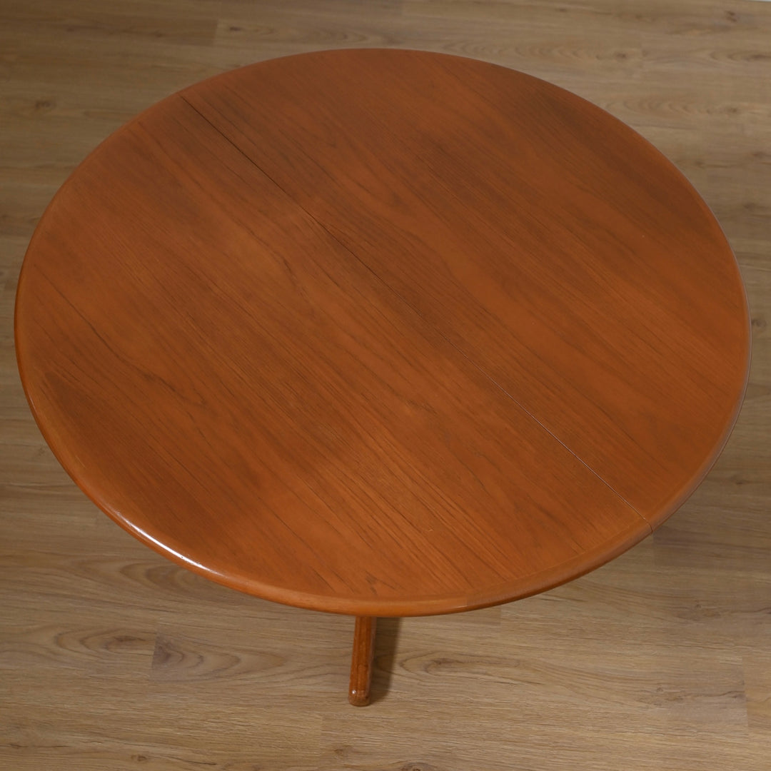 Mid Century Teak Extendable Round Dining Table