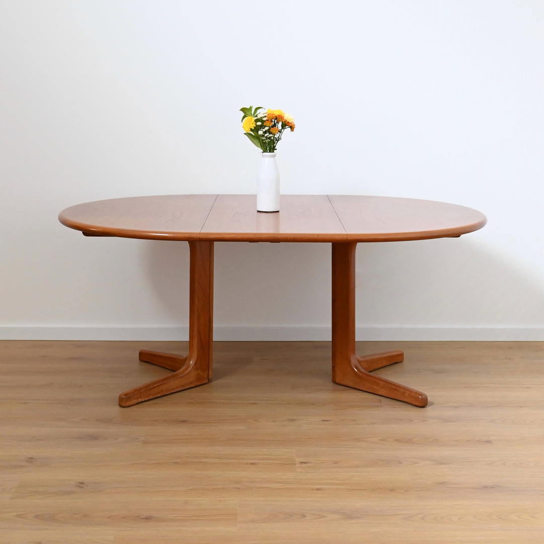Mid Century Teak Extendable Round Dining Table