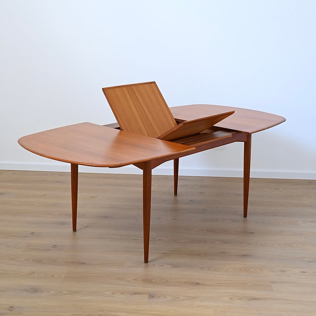 Parker Mid Century Teak Extendable Dining Table D End Elliptical