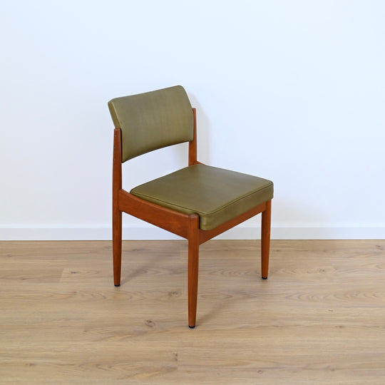 8 x Mid Century Teak Green Vinyl Dining Chairs by Chiswell