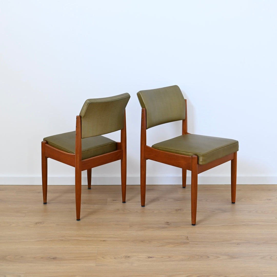 8 x Mid Century Teak Green Vinyl Dining Chairs by Chiswell