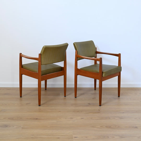 8 x Mid Century Teak Green Vinyl Dining Chairs by Chiswell