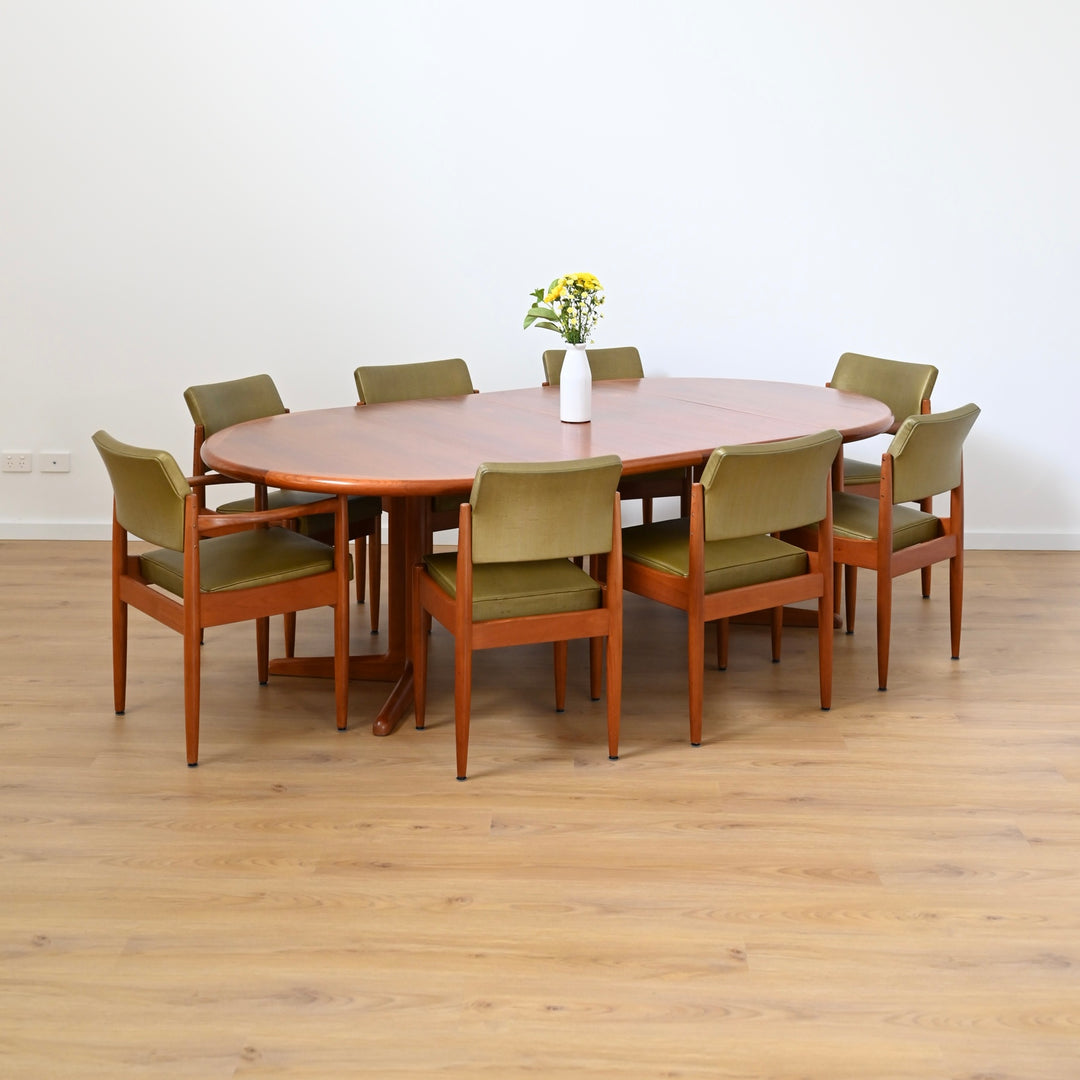 8 x Mid Century Teak Green Vinyl Dining Chairs by Chiswell