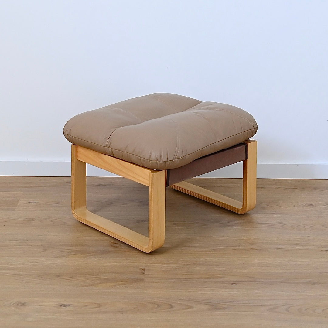 Vintage Tessa T8 Lounge Suite