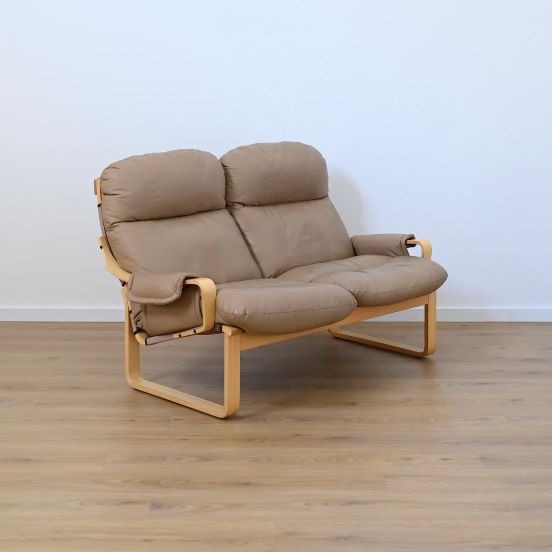 Vintage Tessa T8 Lounge Suite