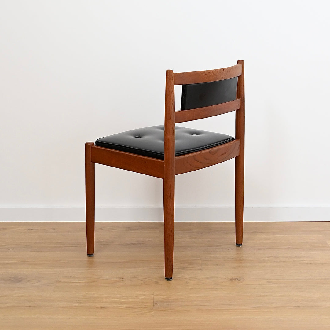 4 x Mid Century Teak Dining Chairs by Chiswell