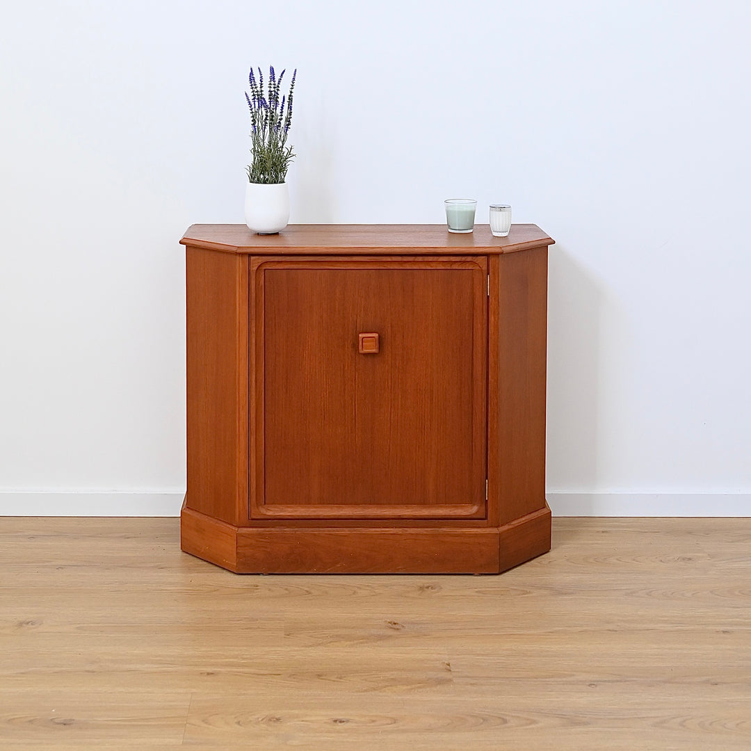 Parker Teak Mid Century Sideboard Console Hallway Cabinet