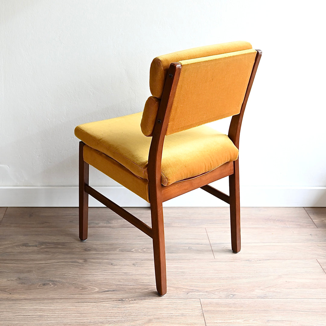 Mid Century Walnut Dining Setting - Table and Chairs