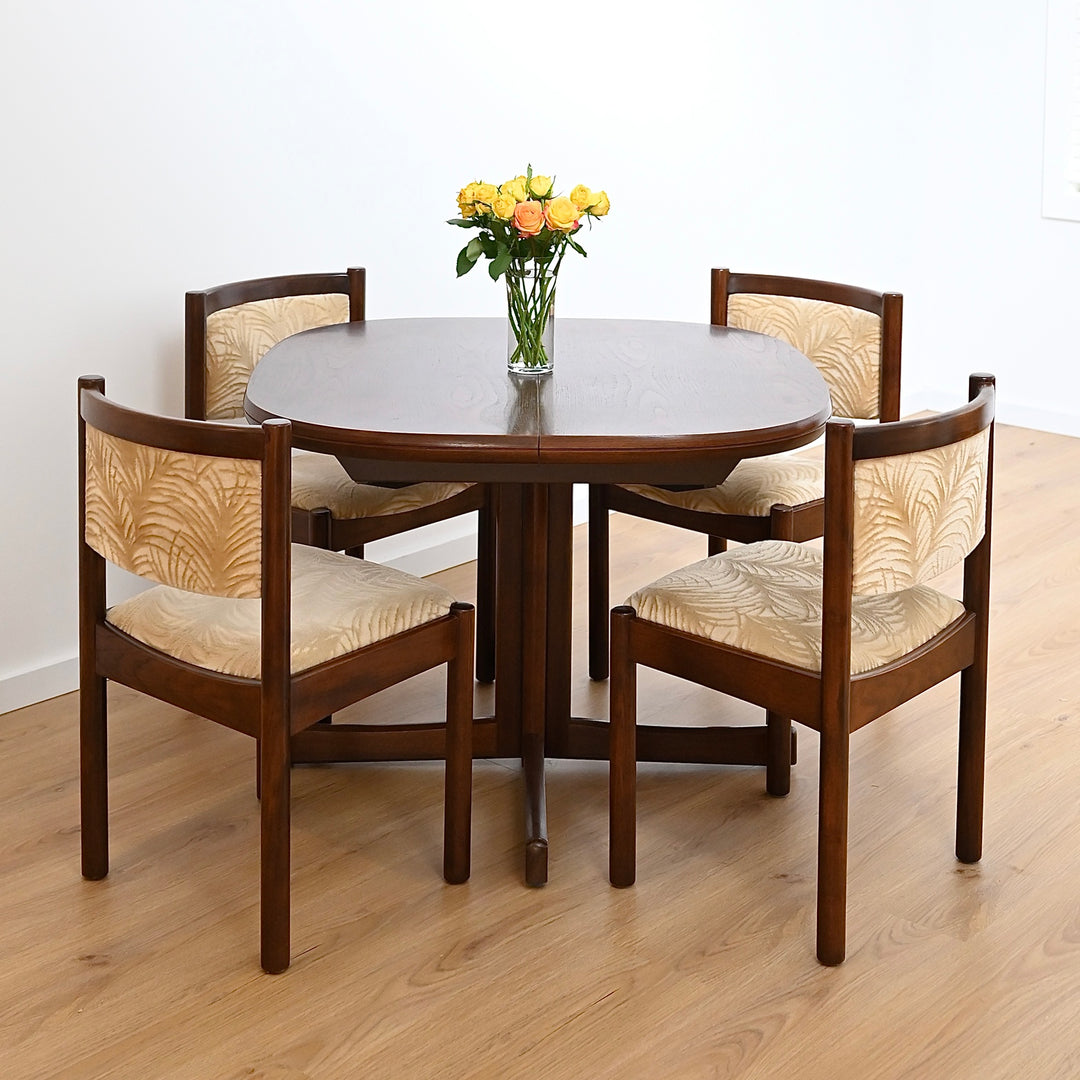Mid Century Dining Setting Chairs and Extendable Dining Table by Chiswell
