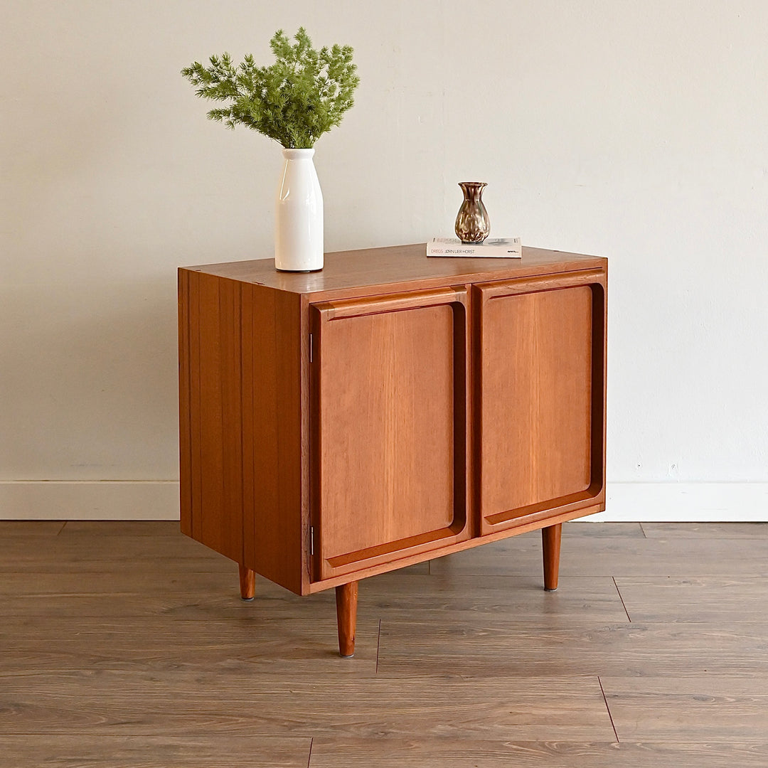 Mid Century Teak Sideboard LP Record Cabinet by Chiswell