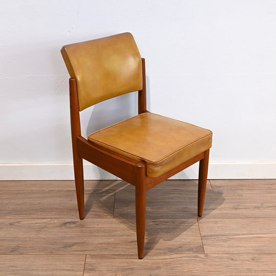 6 x Mid Century Teak Mustard Vinyl Dining Chairs by Chiswell