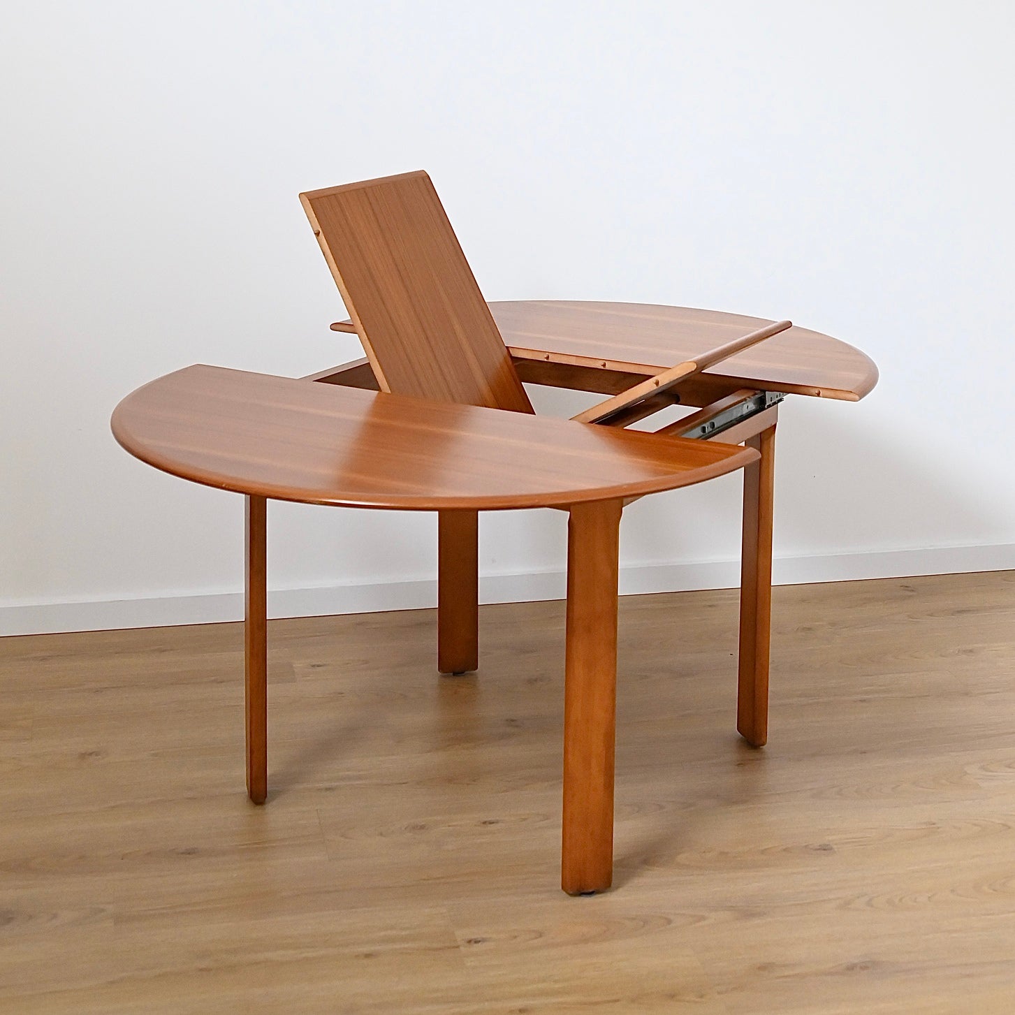 Mid Century Teak Round Extendable Dining Table