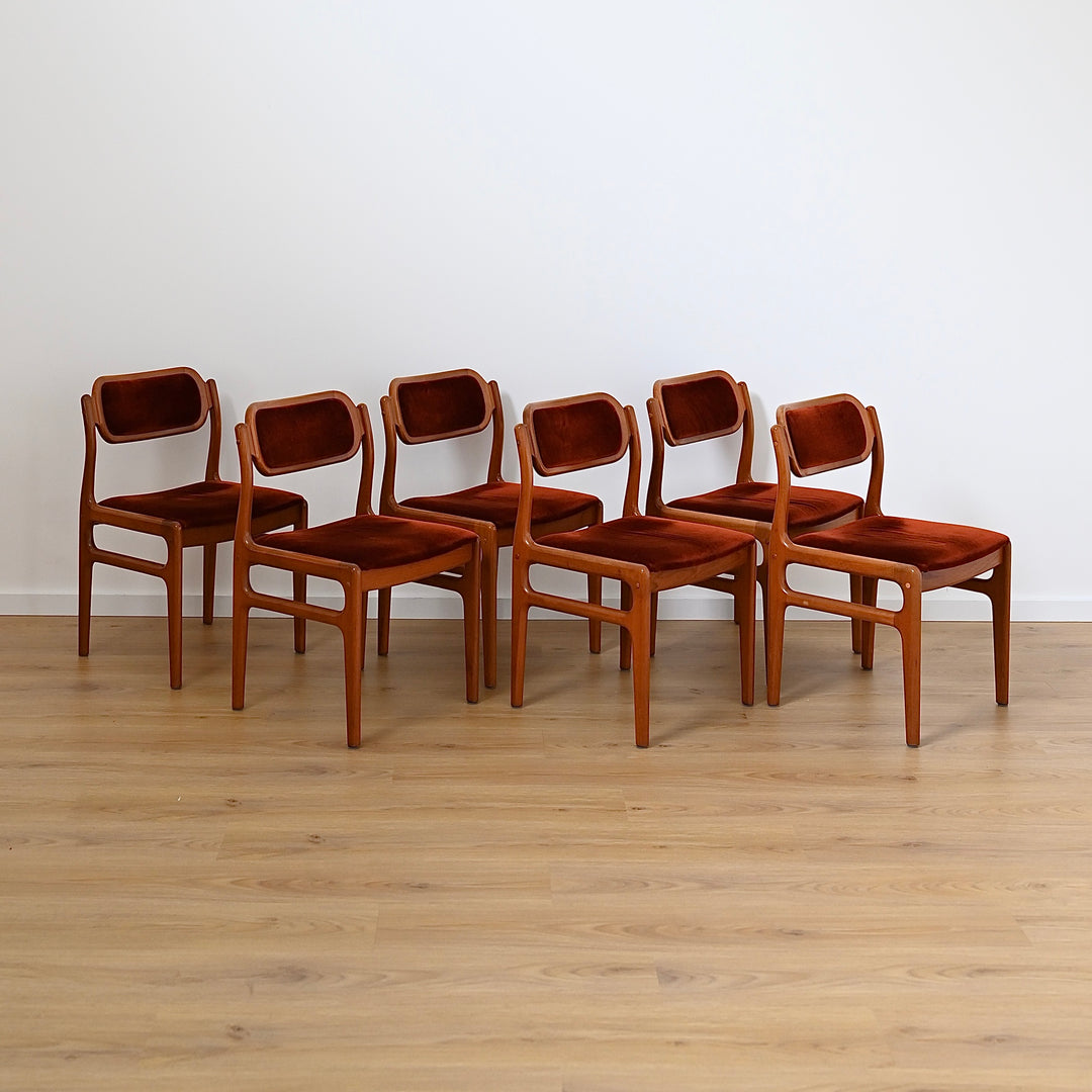 6x Johannes Andersen Teak and Terracotta Dining Chairs